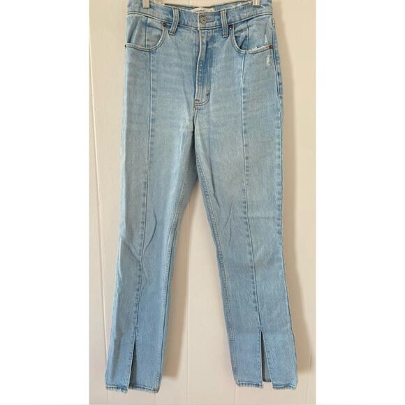 Abercrombie & Fitch Ultra High Rise 90s Straight Jeans Split Vent Hem Size 25 - Picture 2 of 7